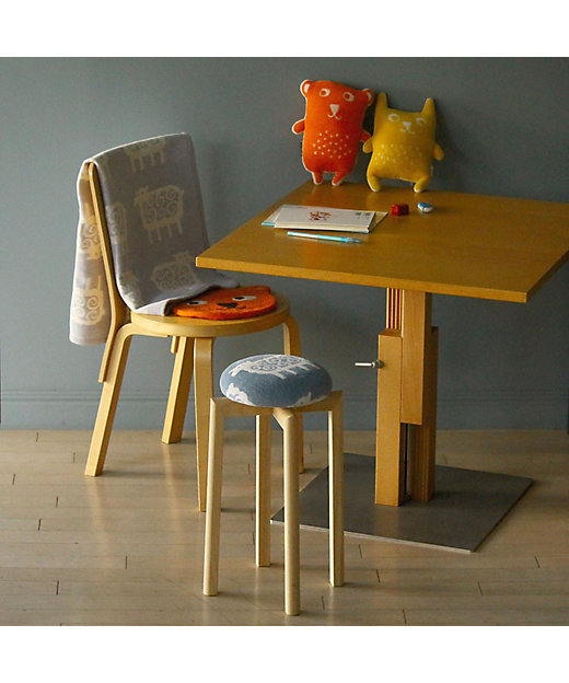 スツール ヒツジ ブルー | KLIPPAN/クリッパン | 三越伊勢丹オンライン