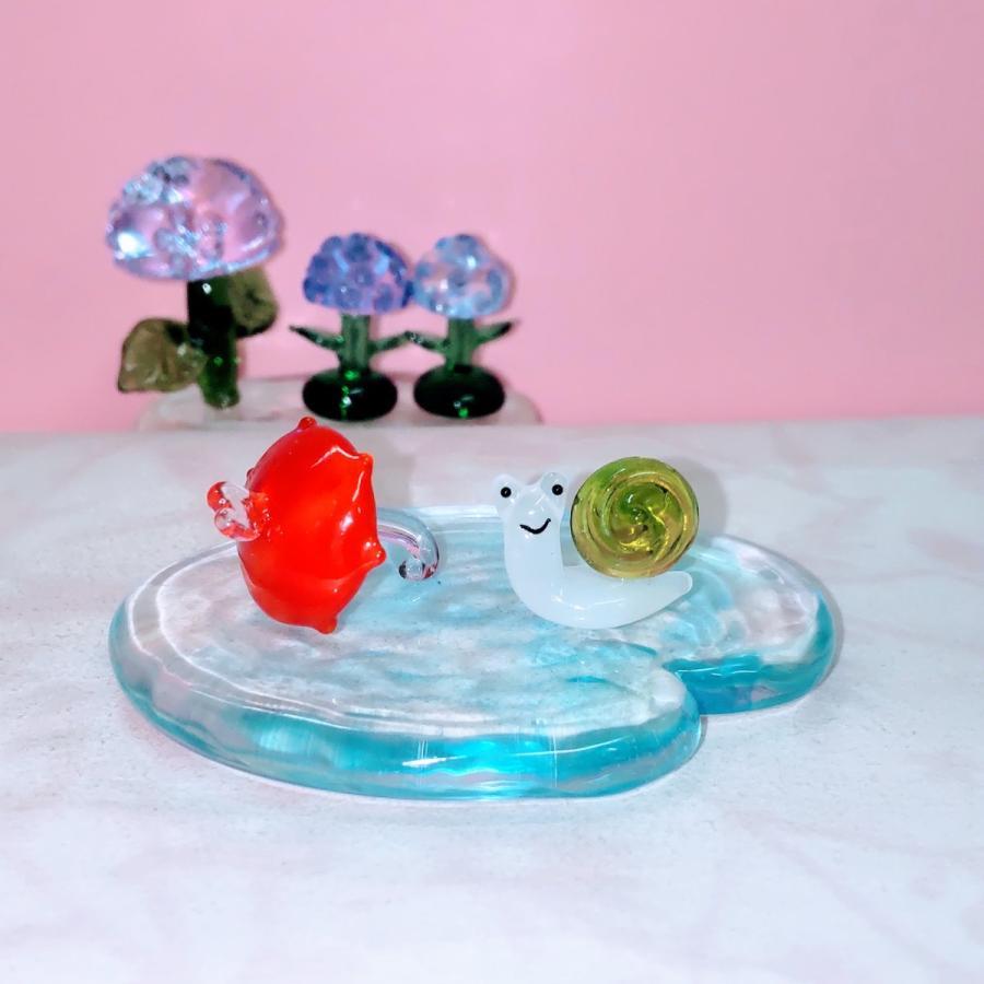 ガラス細工 傘 赤 （ハート付) ミニチュア 雑貨 置物 小物 雨 : きたの