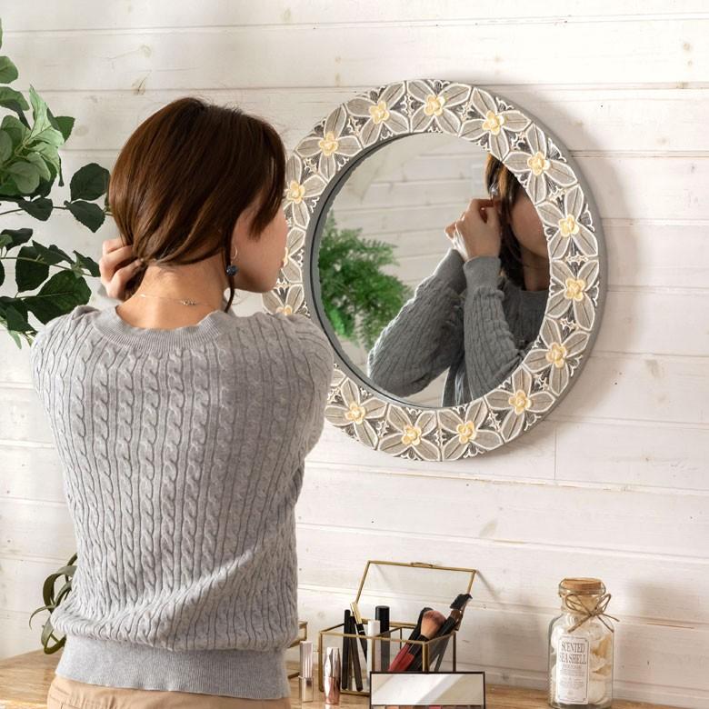 ミラー 壁掛けミラー 鏡 背面フック付き 木彫り 花モチーフ 円形
