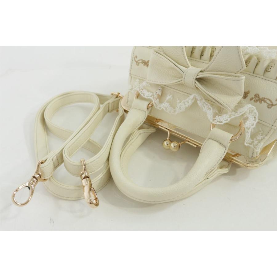 LIZ LISA（リズリサ） 美品・リズリサ リボンモチーフ・花柄・がま口