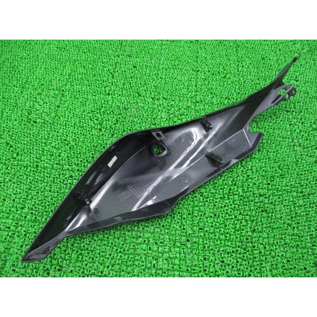 カワサキ（Kawasaki） Z400 シートカウル 左 ガンM 36041-0037/36041