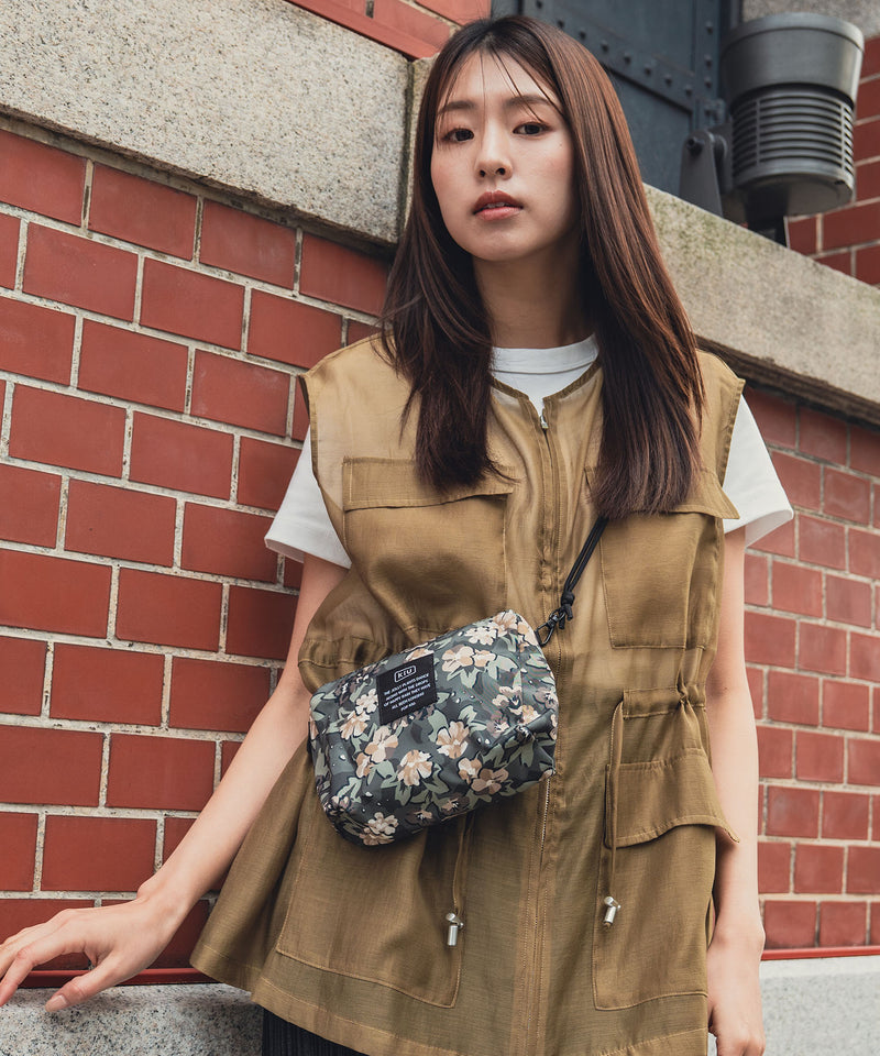 パラコードサコッシュポーチ k362 – KiU公式オンラインショップ