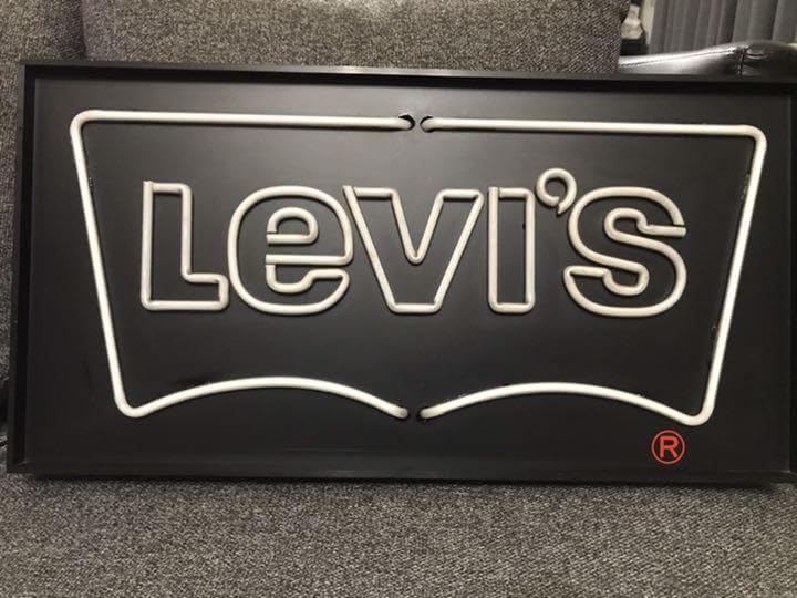 Amazon.co.jp: デッドストックリーバイスネオンサイン : 文房具