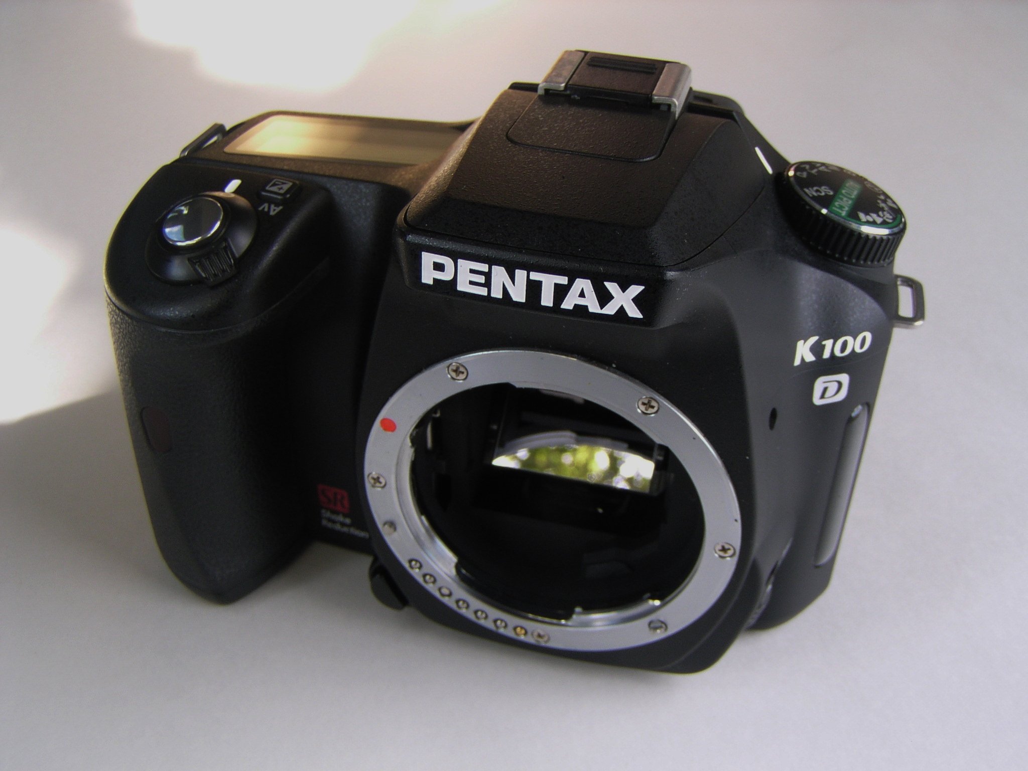 Amazon | PENTAX デジタル一眼レフカメラ K100D レンズキット DA 18