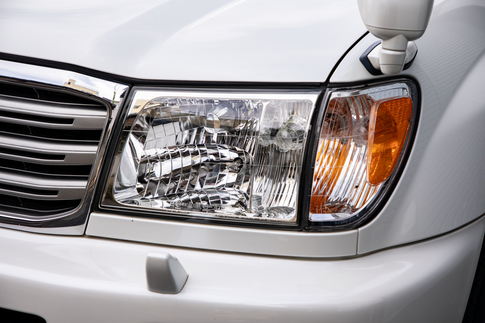 ランドクルーザー100 - なるき屋在庫車情報｜良質中古車専門店なるき屋