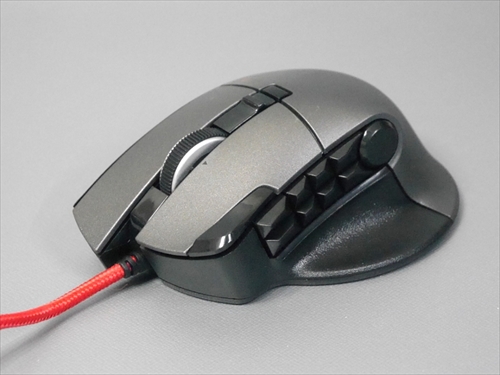 14ボタン搭載で実売2,000円台の恐るべきコスパ、エレコム製ゲーミング