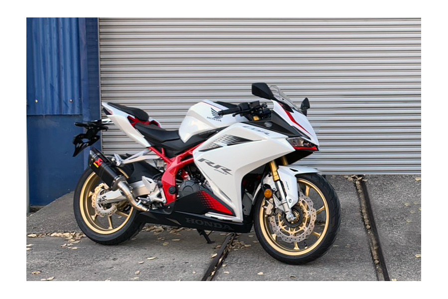 AKRAPOVIC】HONDA CBR250RR 20年モデル用 スリップオンラインマフラー