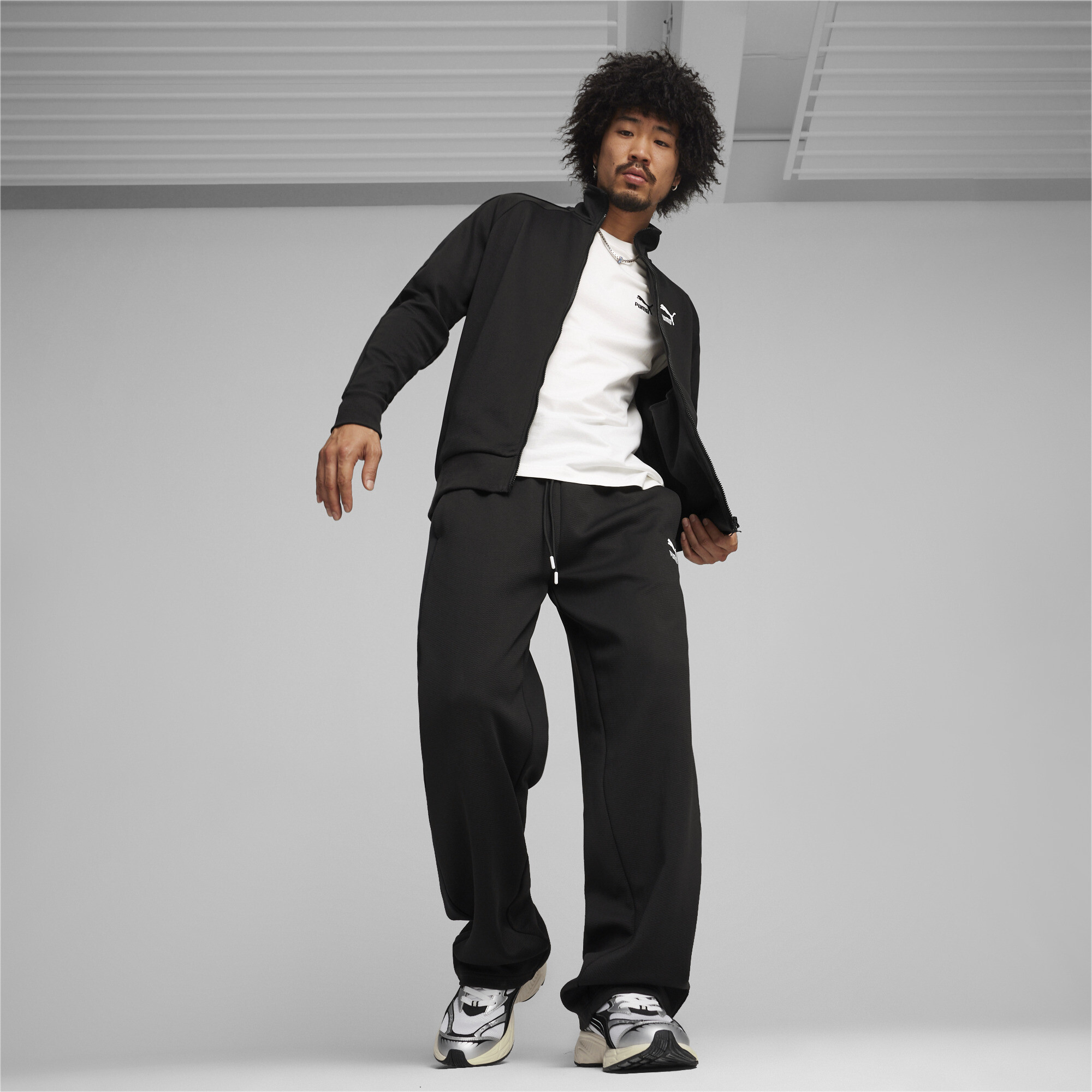 T7 Track Jacket DK in Georgia for the price of 150