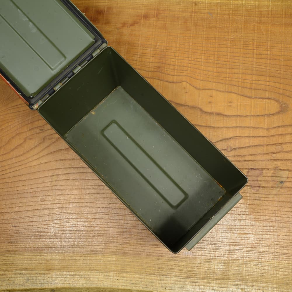 米軍放出品 アモカン M2A1 Cal.50/5.56 弾薬箱 | ミリタリーショップ