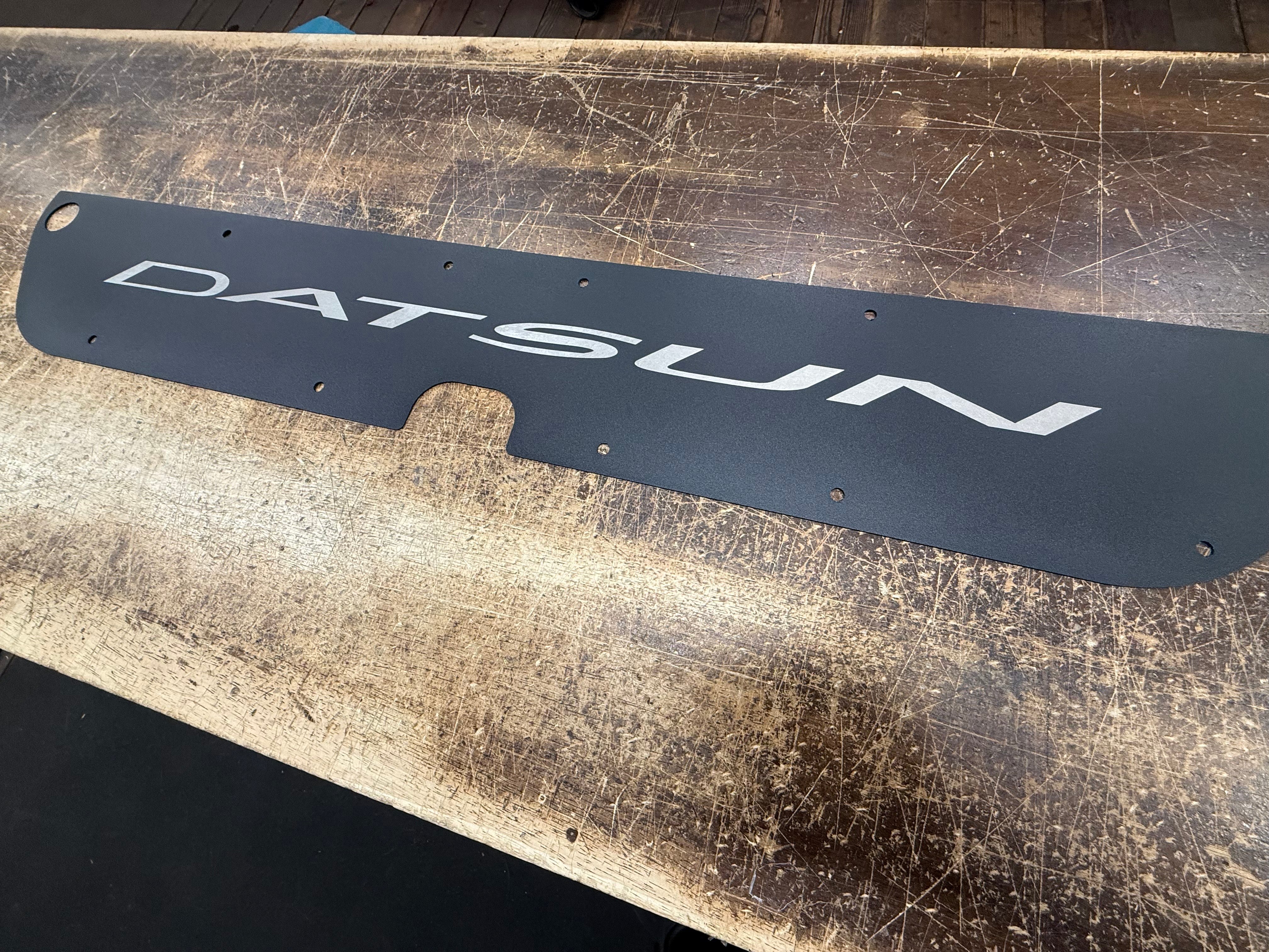 DECK LID PLATE (2-SEATER & 2+2) | DATSUN | 280ZX