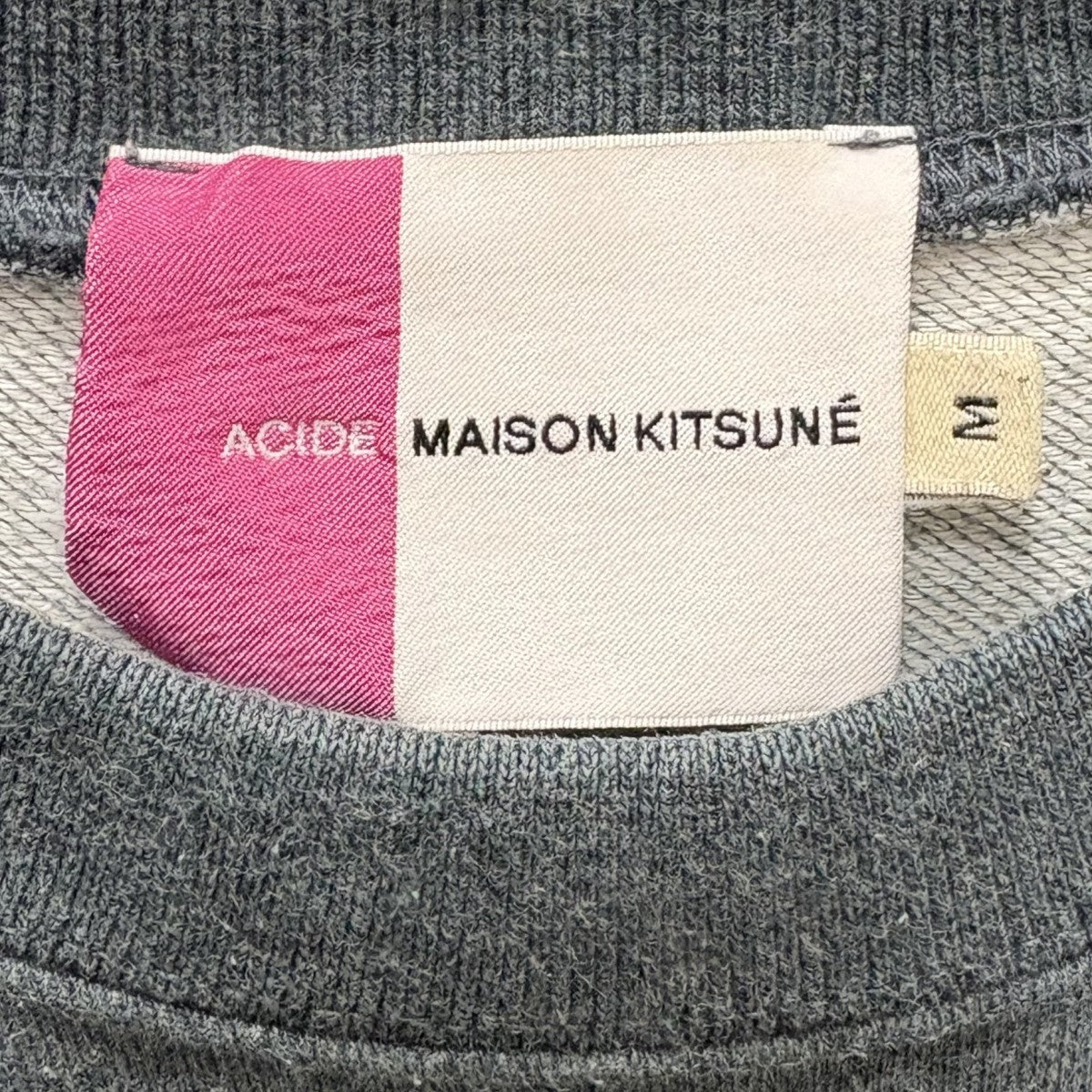 MAISON KITSUNE(メゾンキツネ) ACIDE ライン ワンポイントスウェット