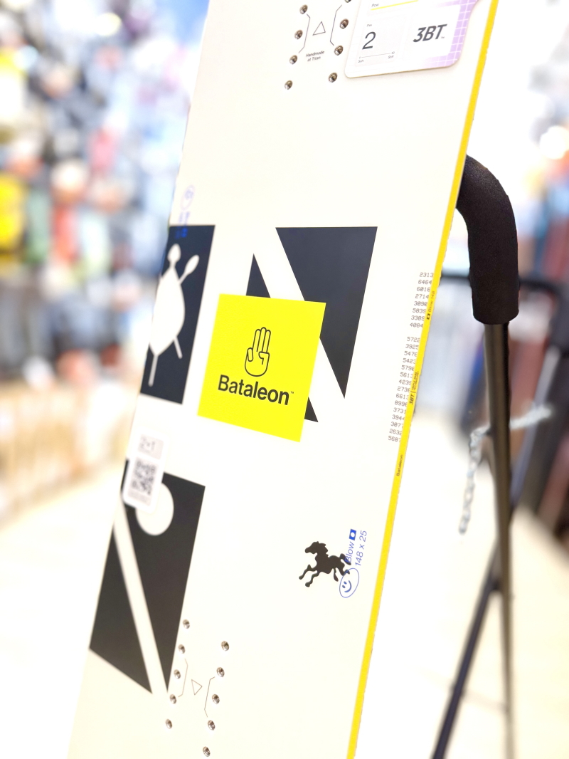 ラスト1点】メンズ スノーボード 板 型落ち Bataleon Blow JAPAN 148cm