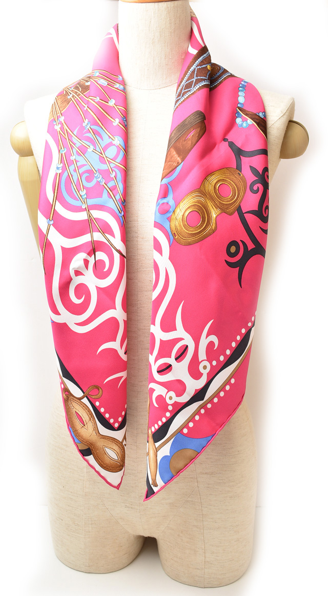 HERMES（エルメス） スカーフ カレ90 シルクツイル 北極圏のまなざし