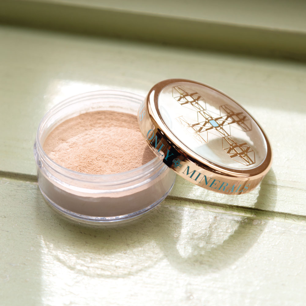 ONLY MINERALS（オンリーミネラル） 【増量10g】 薬用美白ファンデ増量