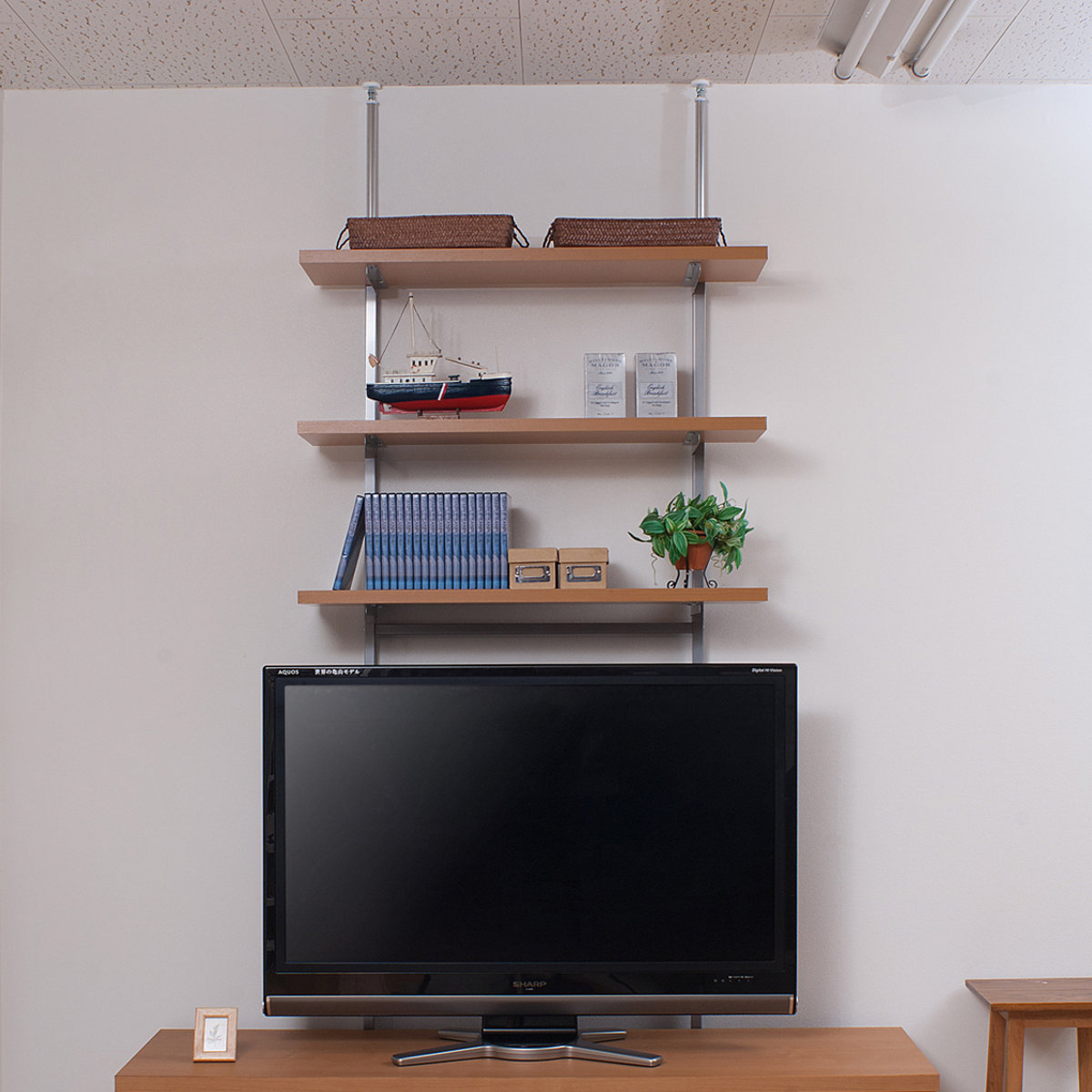 突っ張り 壁面収納ラック 幅60cm 棚板3枚 日本製 （ つっぱり棚 ラック