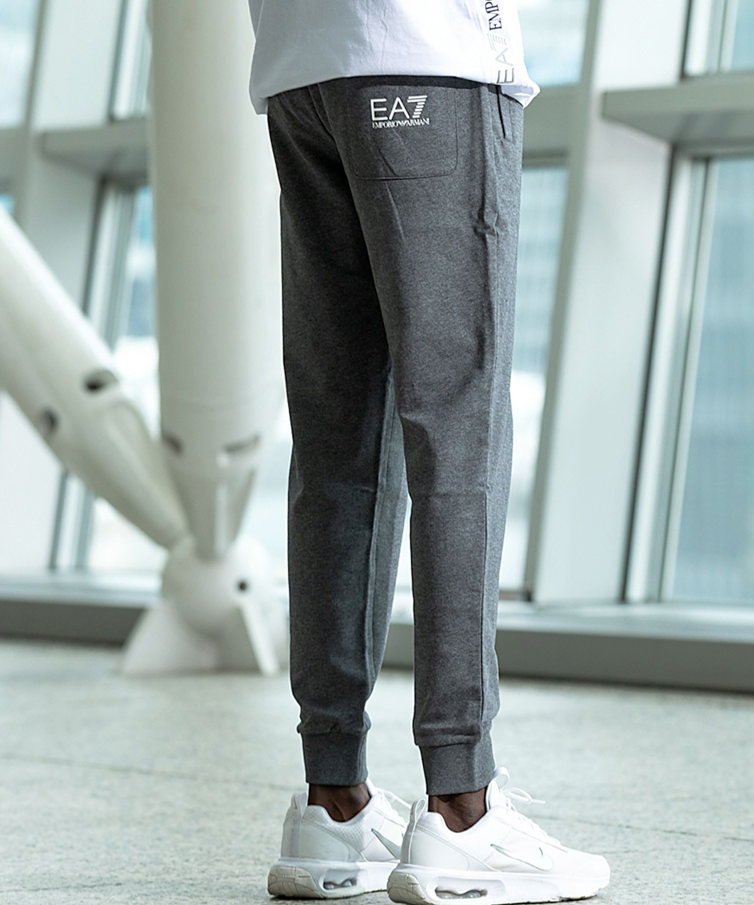 EMPORIO ARMANI EA7(イーエーセブン)TRAIN LOGO SERIES M PANTS CH