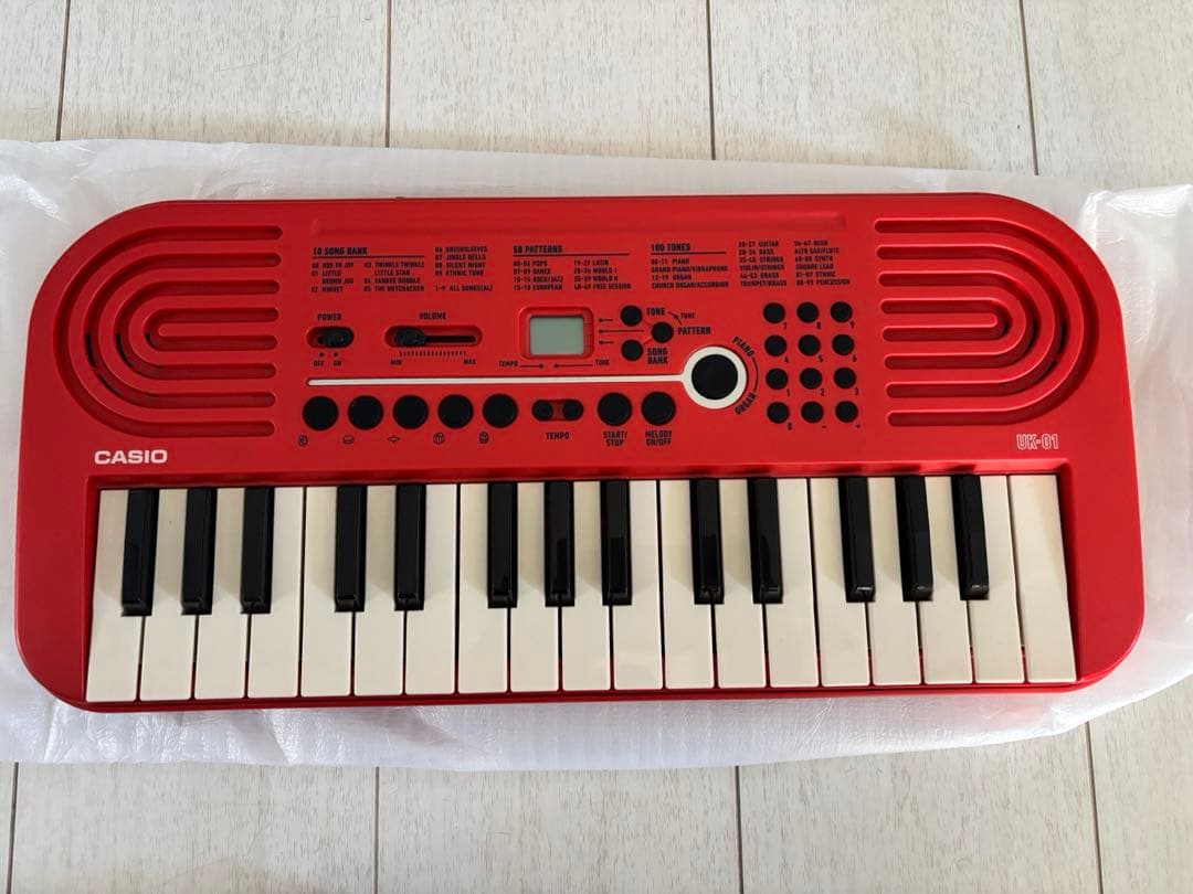 【美品】限定モデルCASIO ミニキーボード UK-01 純正アダプタ付き 電子ミニキーボード】CASIO UK-01｜島村楽器 イオンモール佐賀大和店