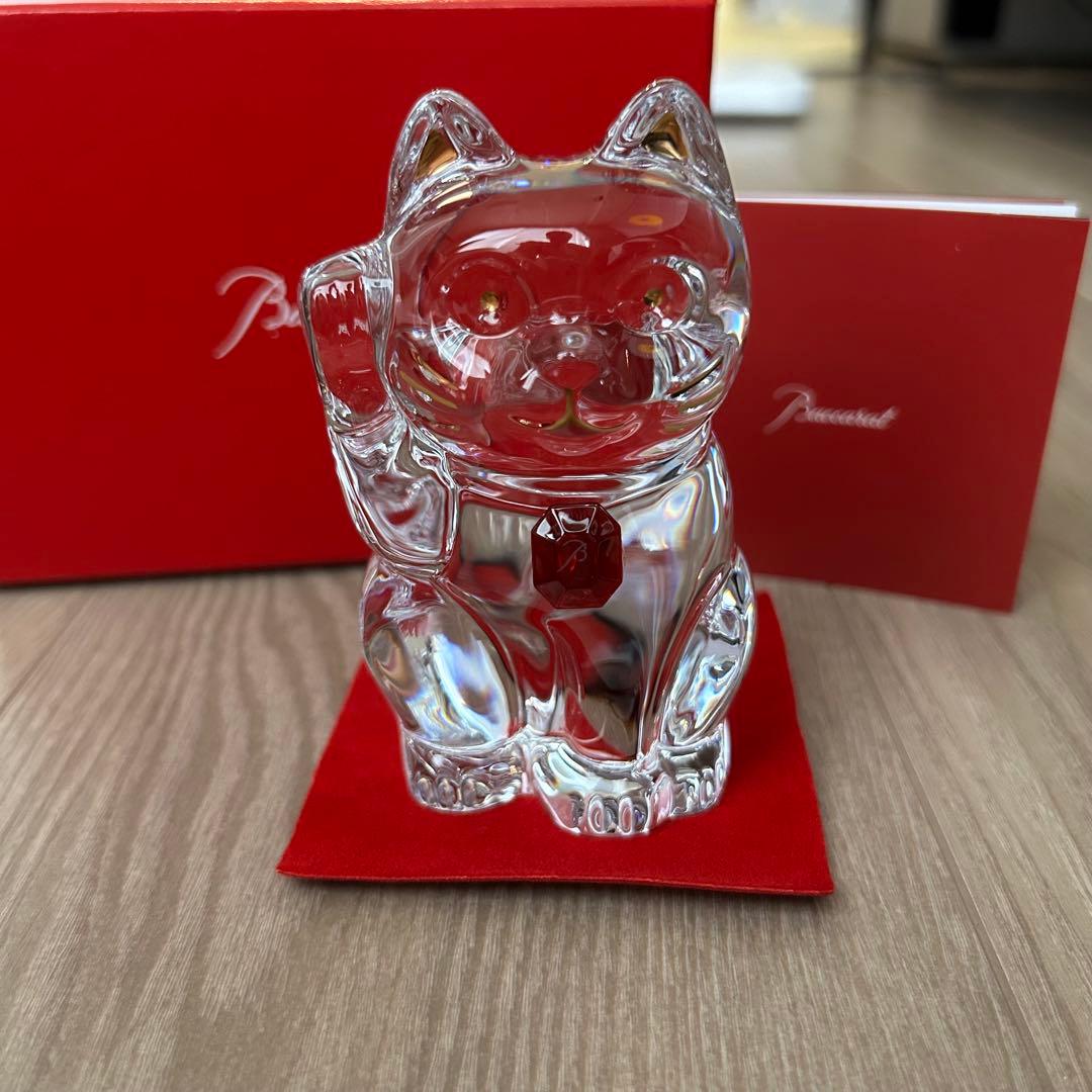 【新品】Baccarat 招き猫　バカラ　まねき猫　レッドオクトゴン まねき猫 レッドオクトゴン | バカラ 日本