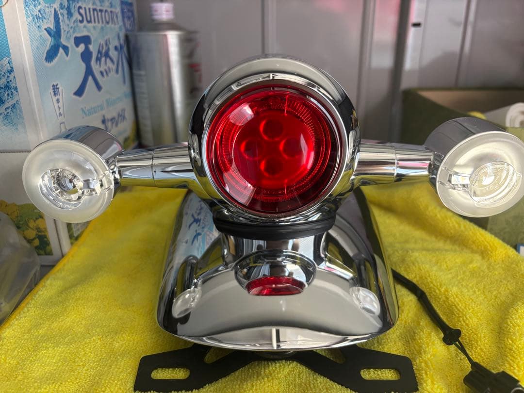 モンキー125 テールライト　フェンダー お買得品】ホンダ モンキー125 純正リアフェンダーテールランプウイン
