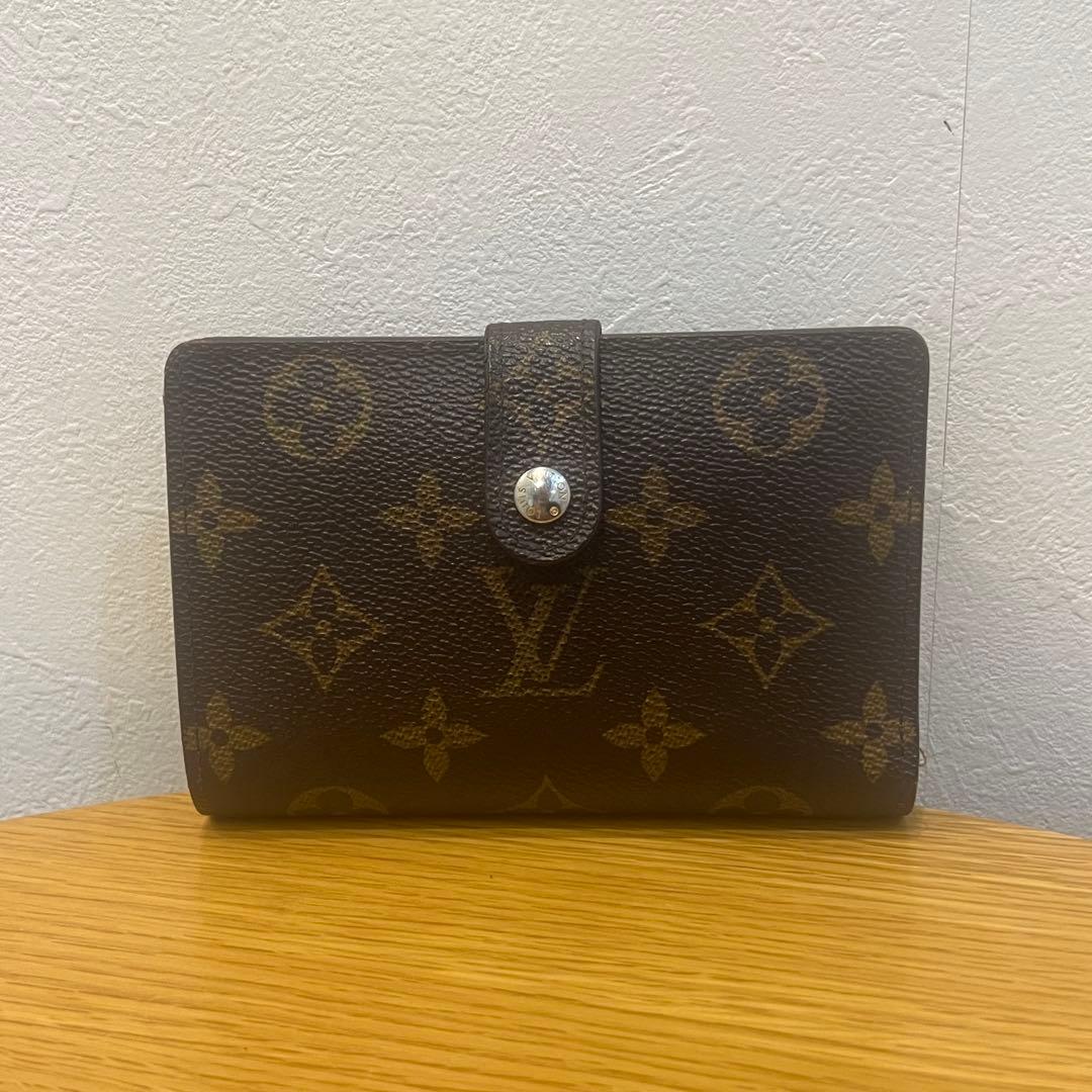 ◆Louis Vuitton ルイヴィトン 二つ折り財布 モノグラム ネーム入◆ 正規紙袋無料】ルイヴィトン 二つ折り財布 ポルトフォイユ マルコ NM