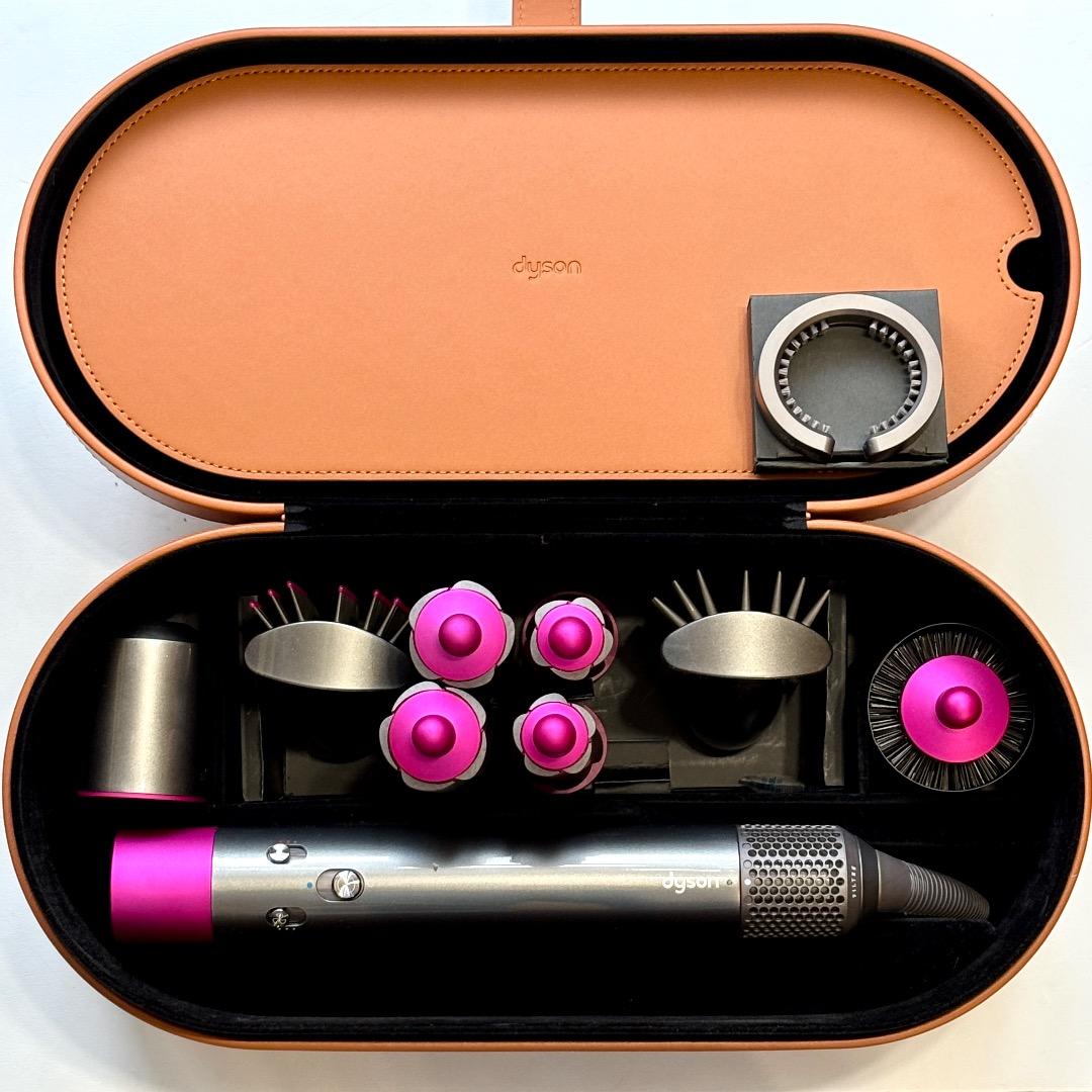 美品 ヘアスタイラー ダイソン エアラップ HS01 Dyson Airwrap ダイソン史上初、アプリ連携で実現した未来型ヘアスタイラー「Dyson