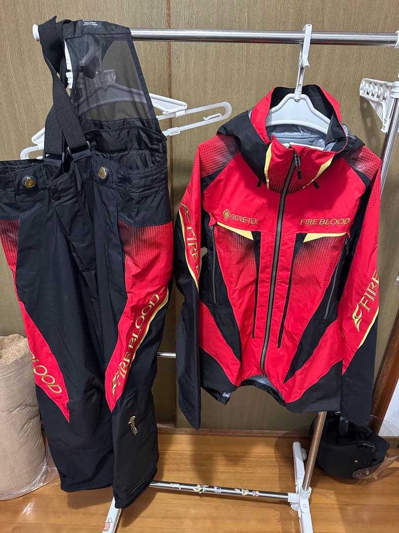 最終値下げ リミテッドプロ ゴアテックス ファイアブラッド RA-120Y シマノ（SHIMANO） リミテッドプロ ゴアテックス レインスーツ RA-120Y