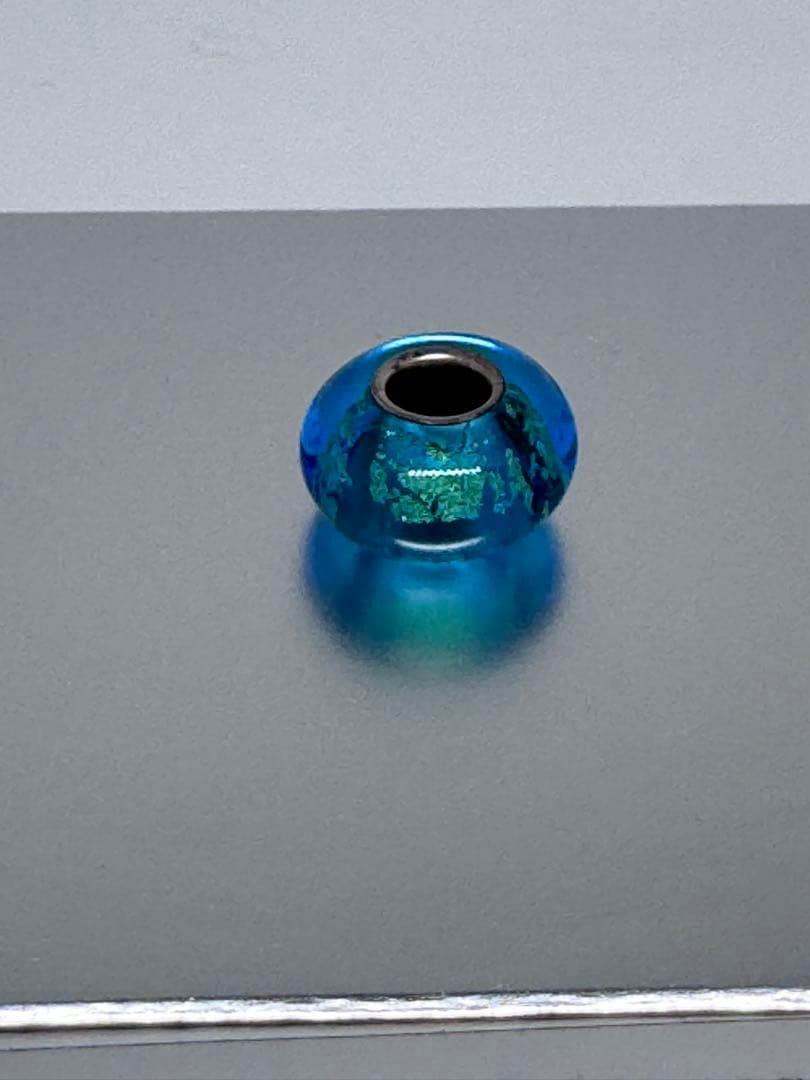 リヒトウェーゼン・ヘルプ「わたしが人生デザイナー イヤー」2021 わたしが人生デザイナー 2021イヤービーズ（24金入り）《リヒトウェー